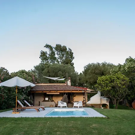 Casa Nurru * Orosei